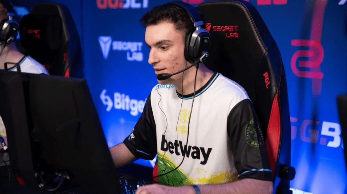 Plopski, Global Esports Tour Rio에서 nilo 대신 Metizport에 합류