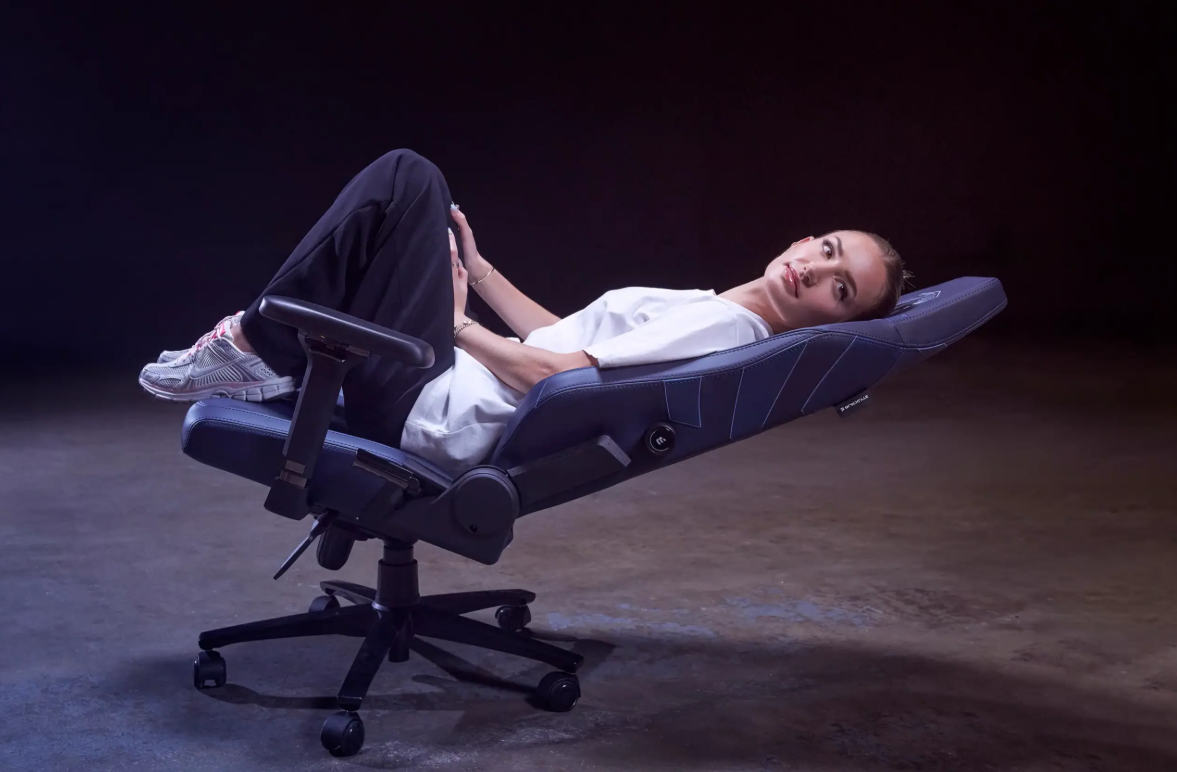 PGL and Secretlab and the importance of chairs