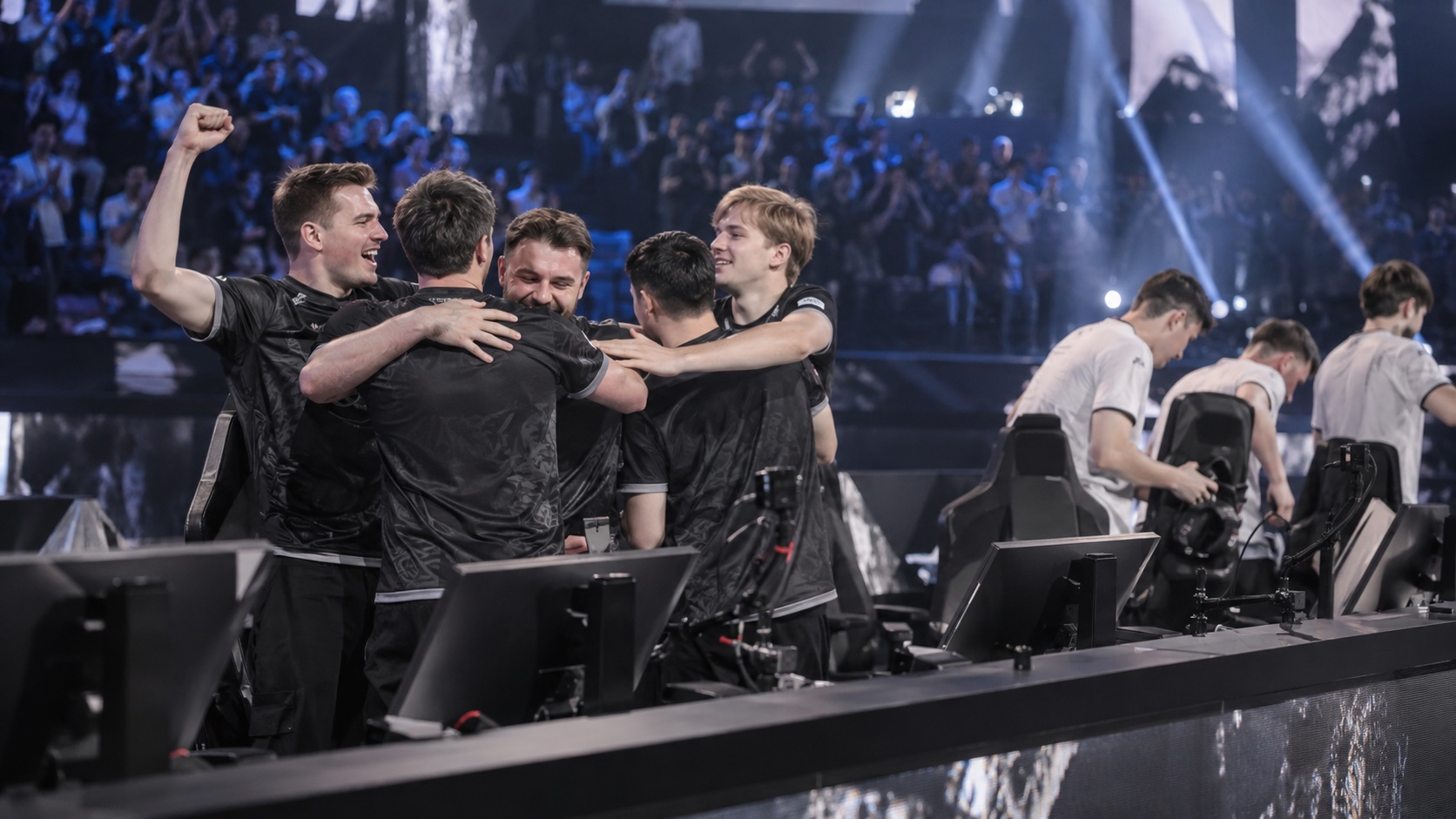 Aurora fegt 1win und erreicht das Halbfinale der EPL Season 24
